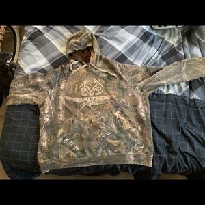 Men’s Real tree hoodie . Size XXL
